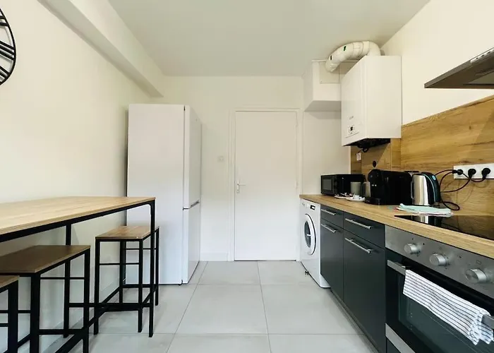 Cosy Montferrand équipé 6prs 27 Languedoc Clermont-Ferrand